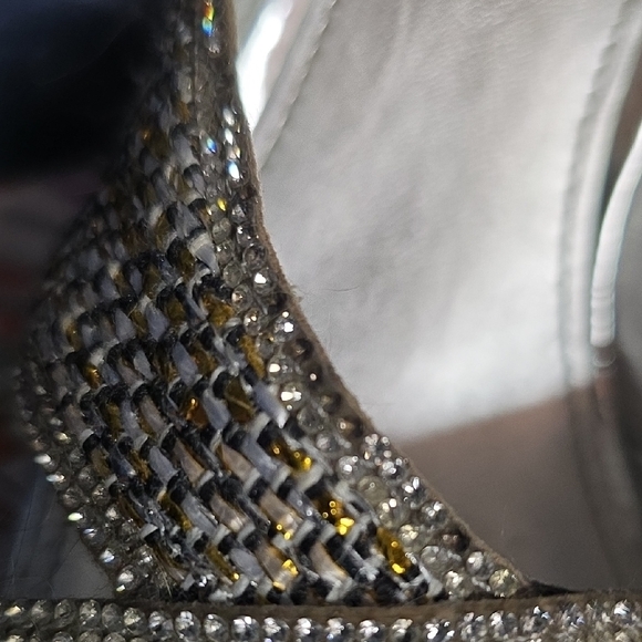 Guess Gold and Silver Wedge Sandals - Picture 7 of 9